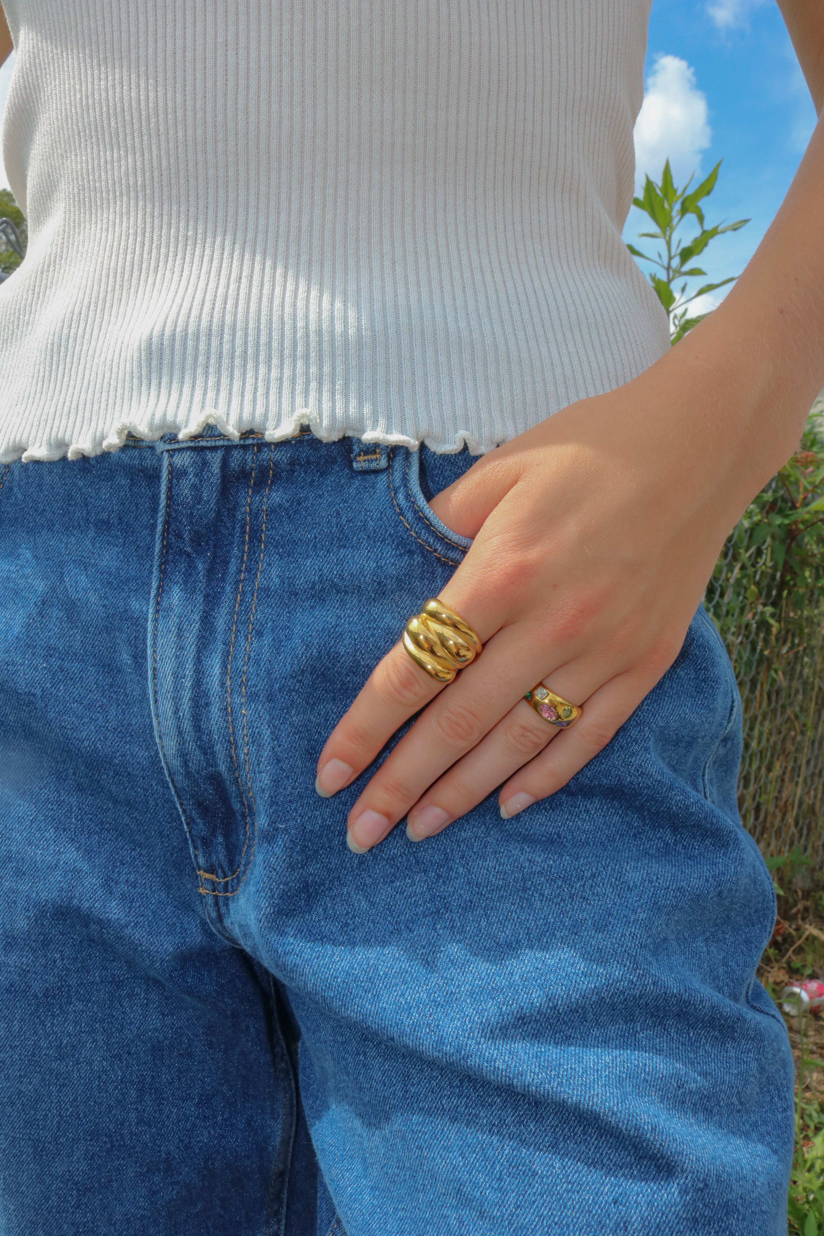 Globby Ring in Gold