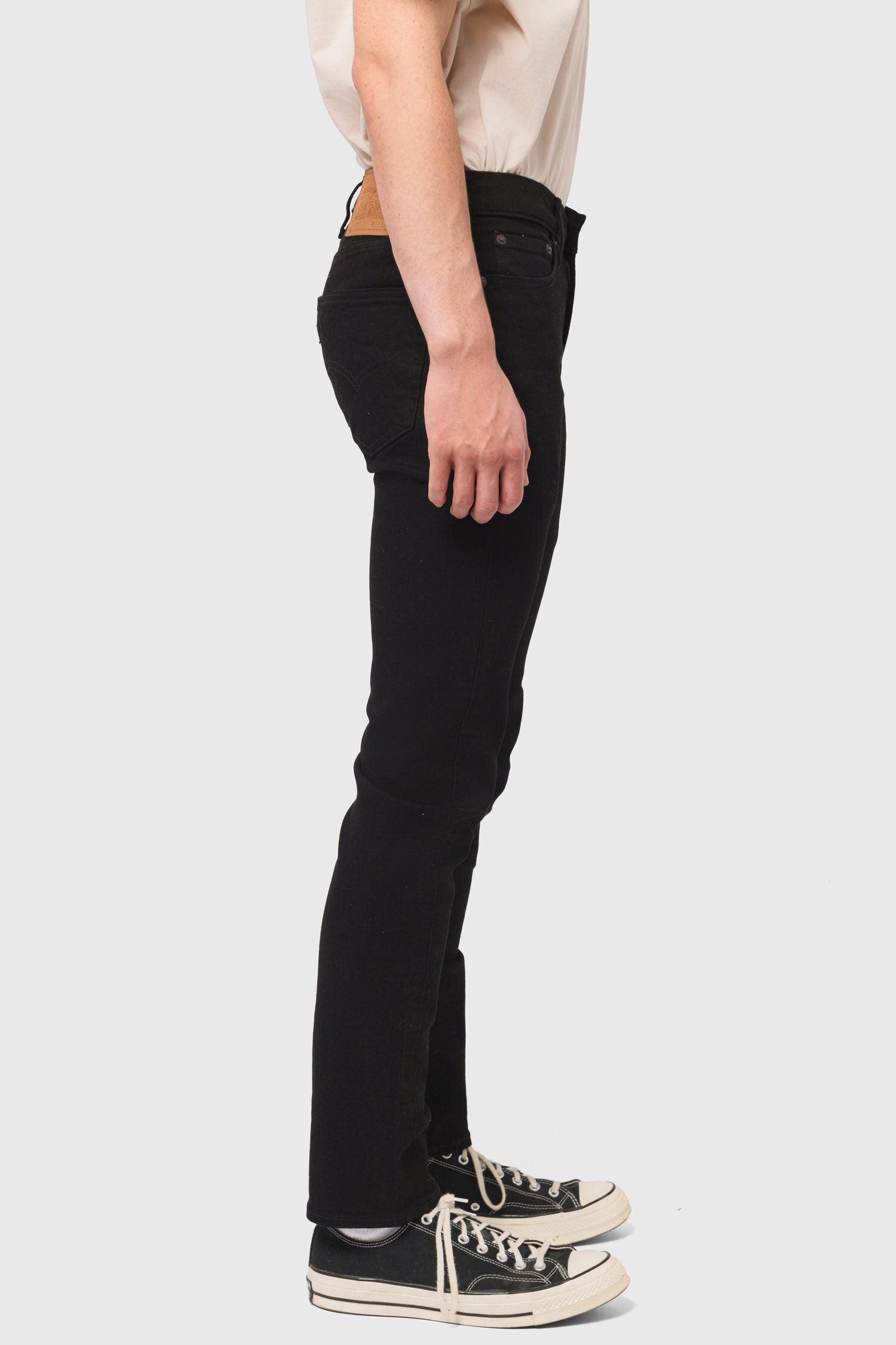 Men's Levi's 511 Slim Fit in Black Leaf ADV