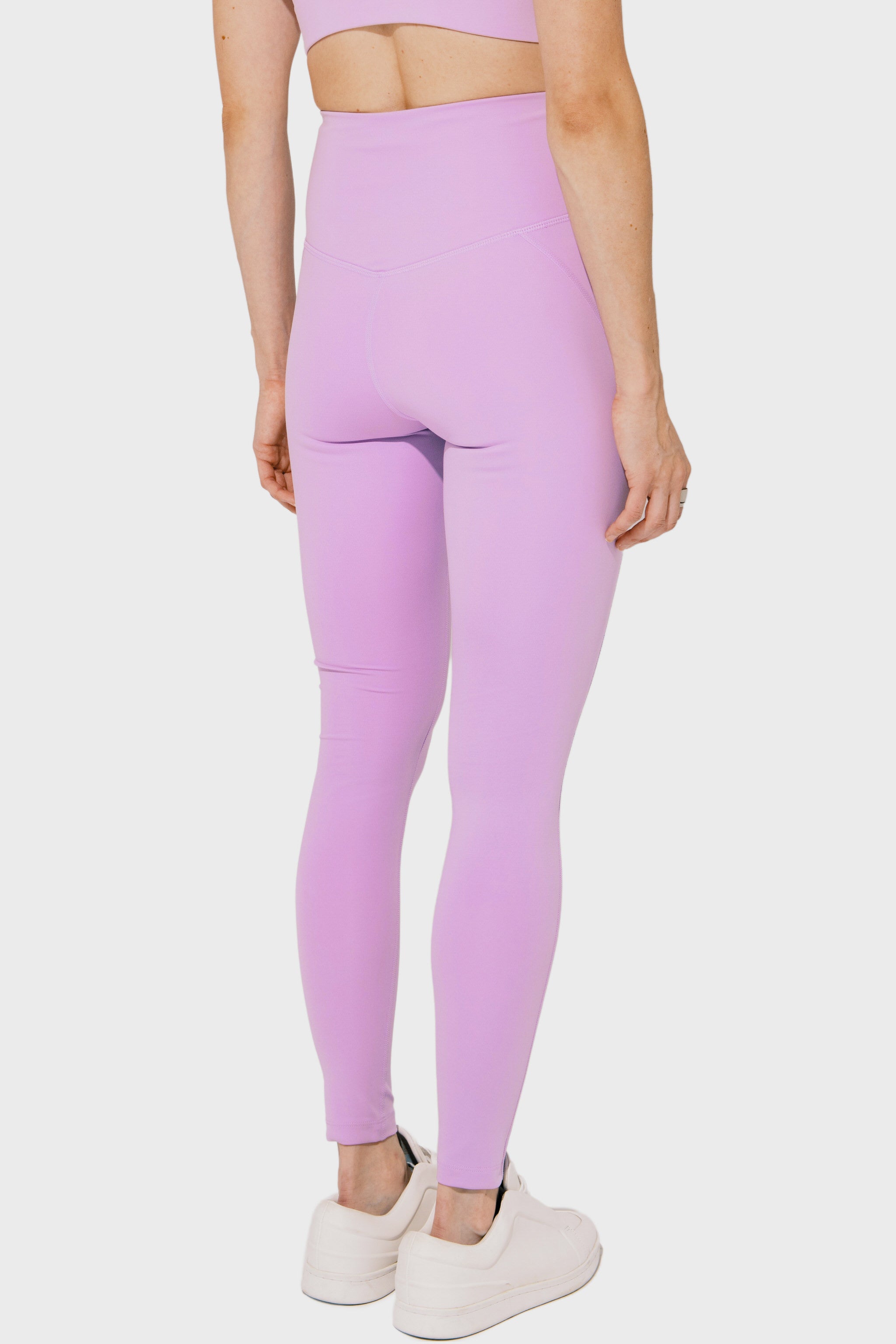 Women's Girlfriend Collective High Rise Compressive Legging in Lilac