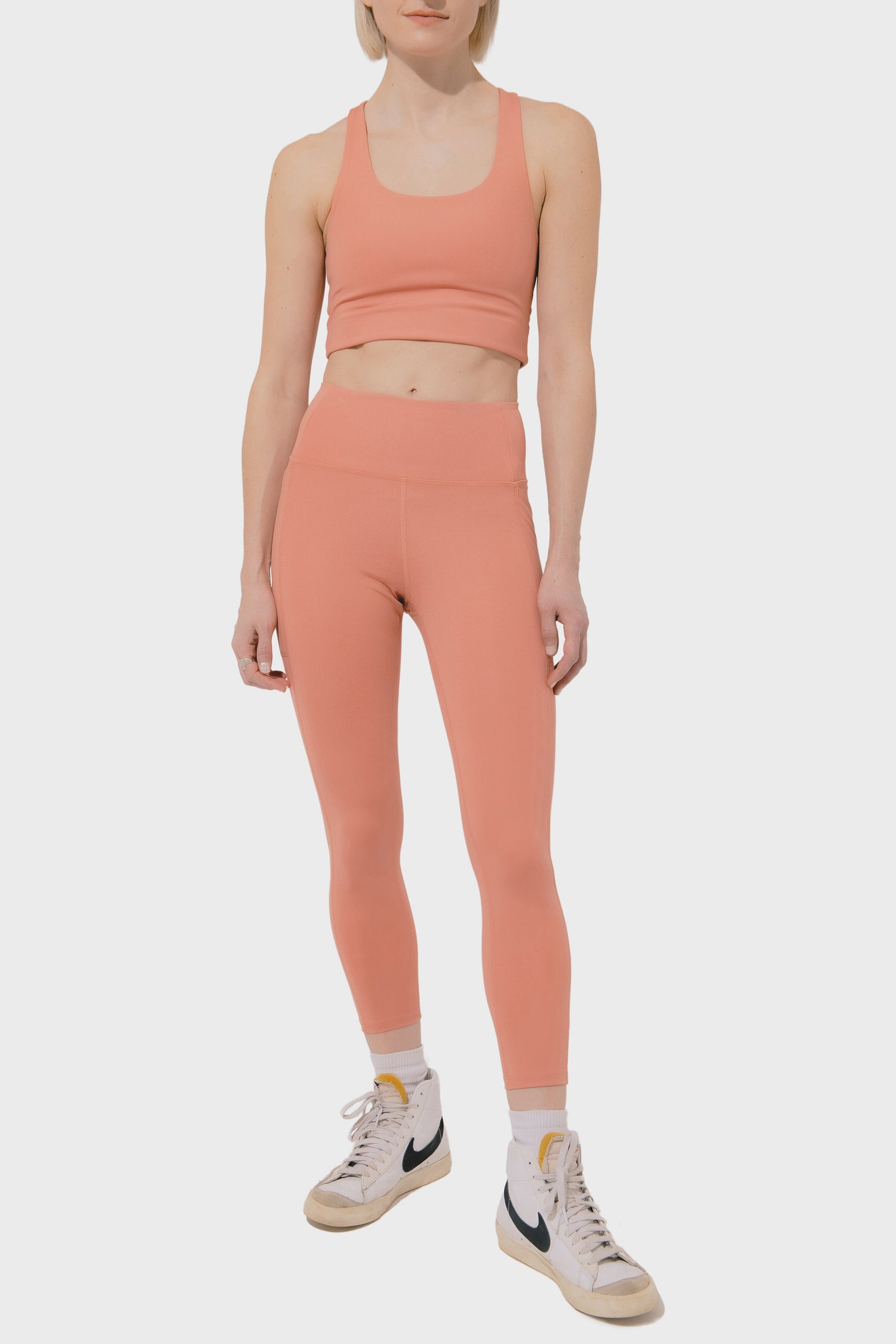 Women's Girlfriend Collective High Rise Pocket Legging in Primrose