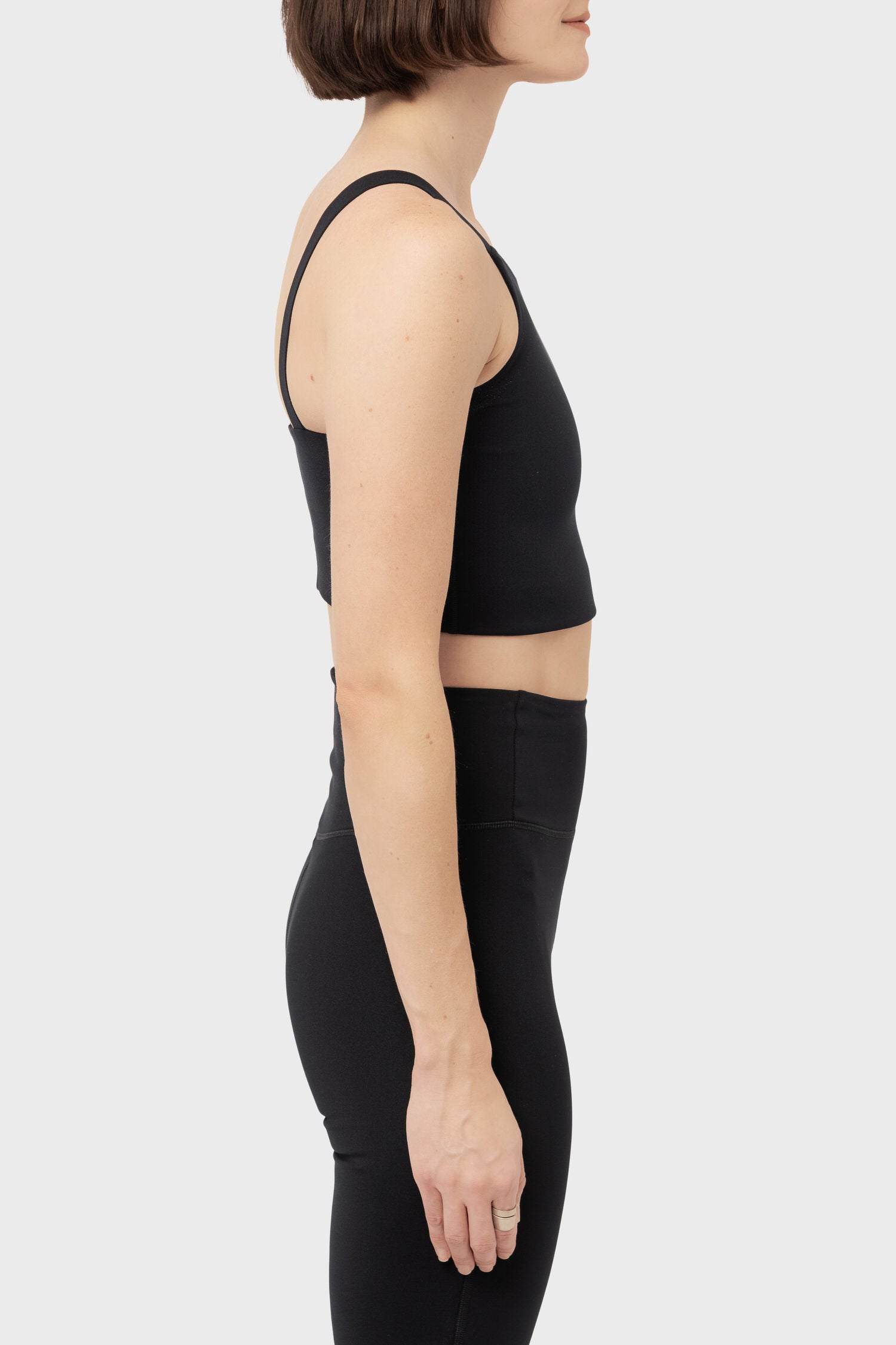 Women's Girlfriend Collective Mia Bra in Black