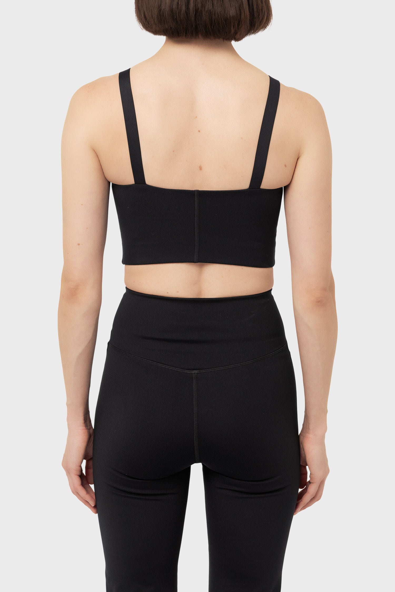 Women's Girlfriend Collective Mia Bra in Black