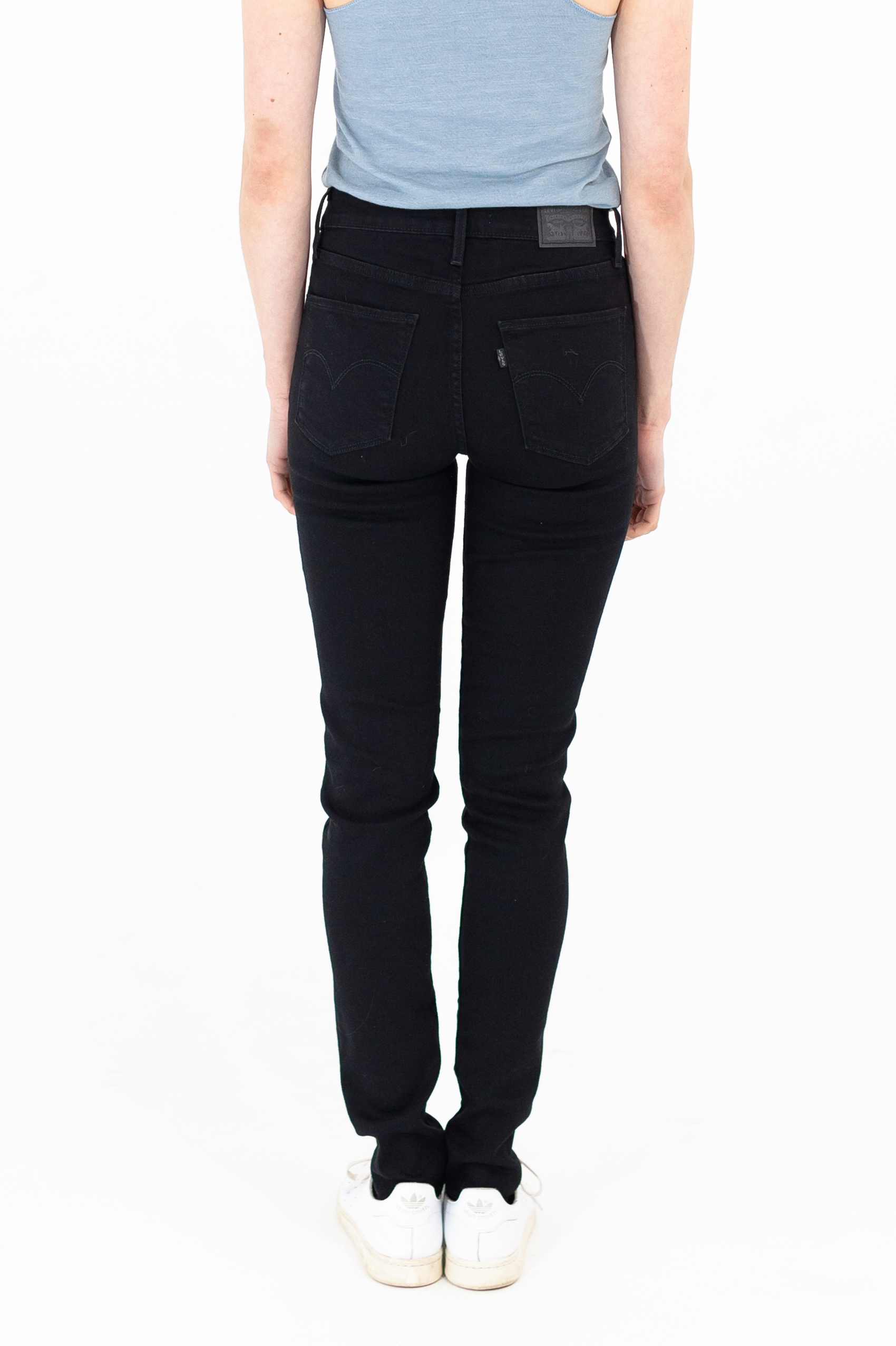 721 High Rise Skinny in Soft Black - Philistine