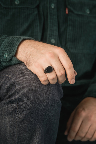 Men's Circular Signet Ring in Black