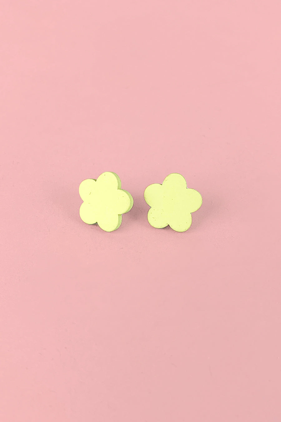 Printed Flower Studs in Pear