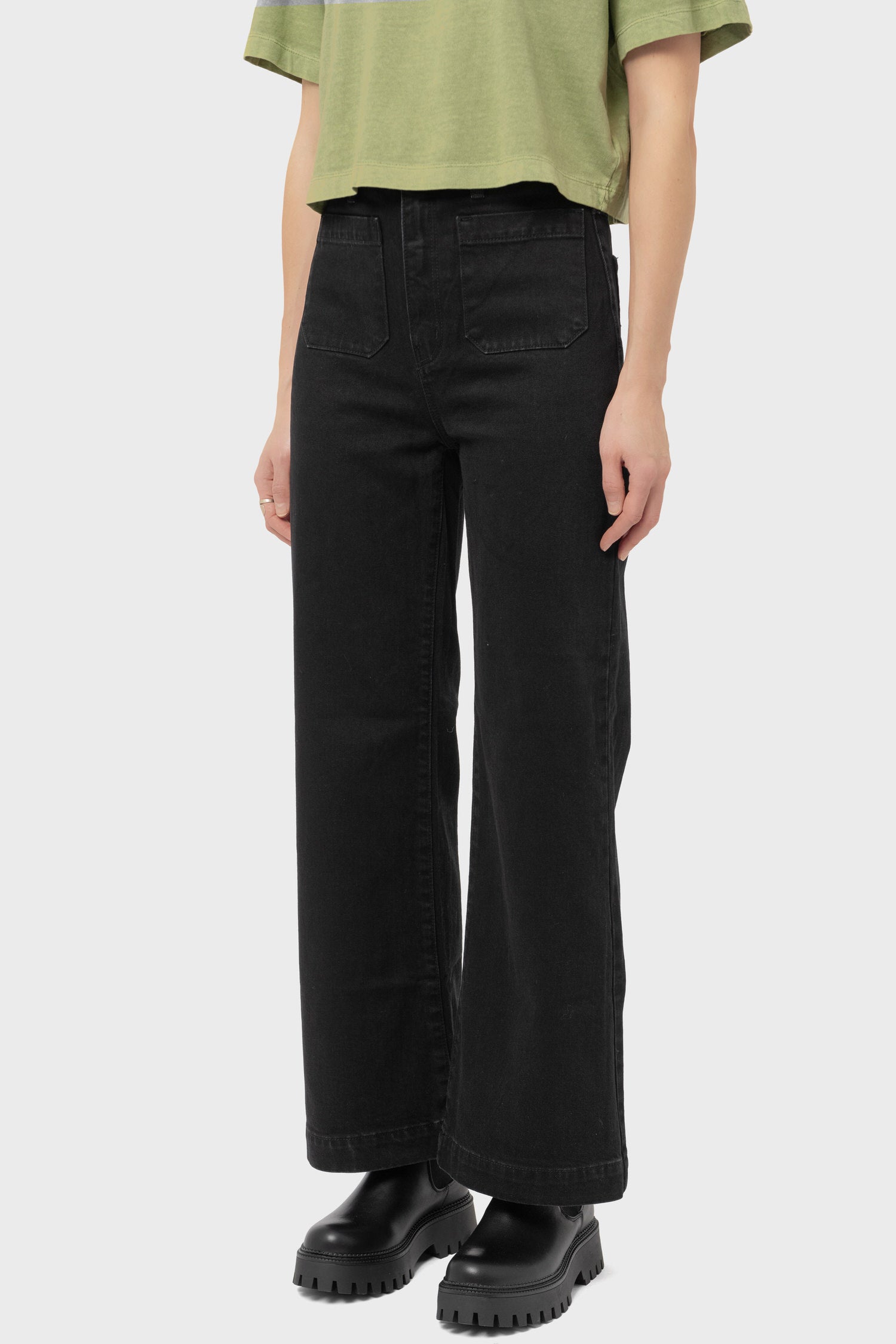 Women's Rollas Sailor Jean in Comfort Jet Black