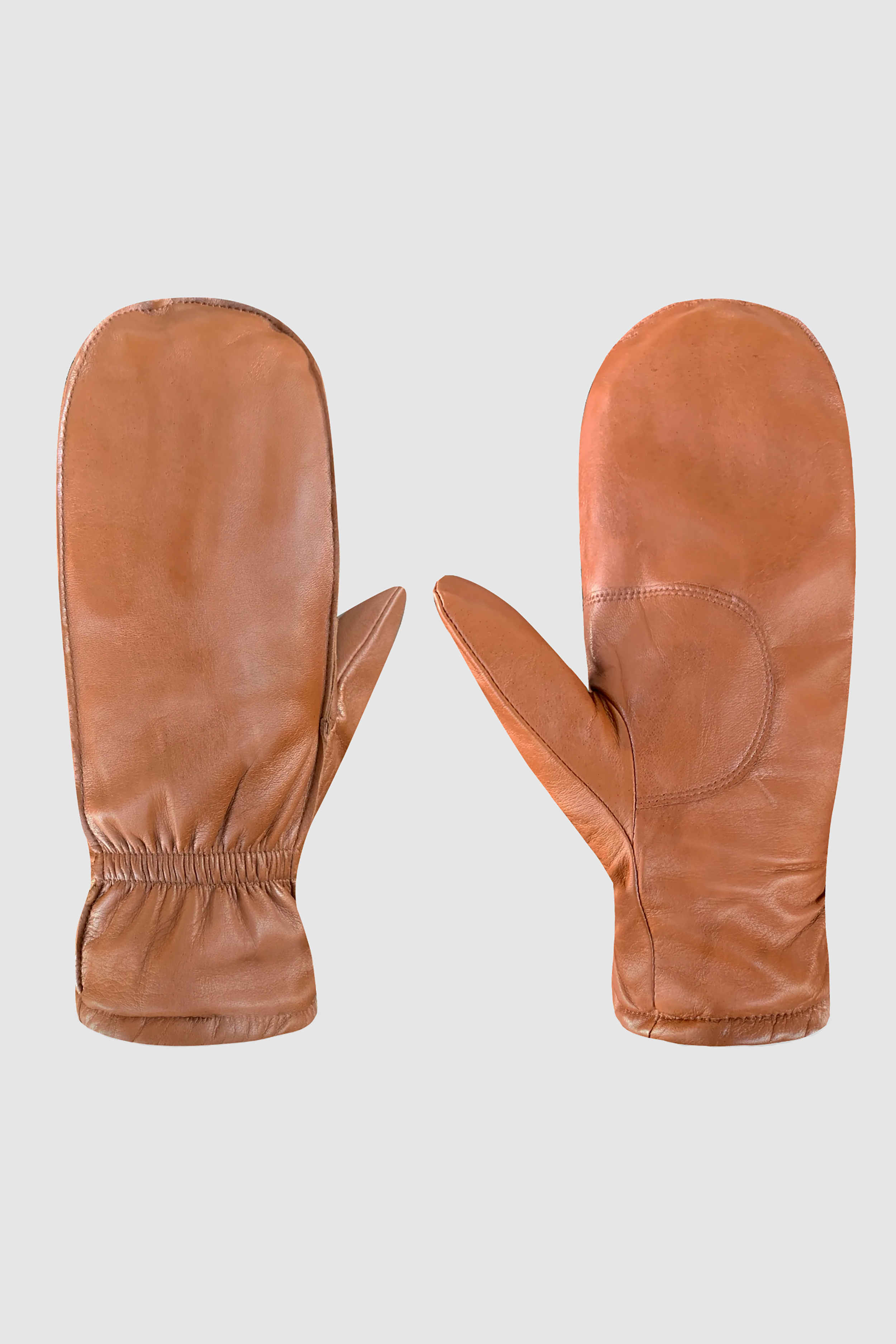 Maika Fingermitt in Cognac