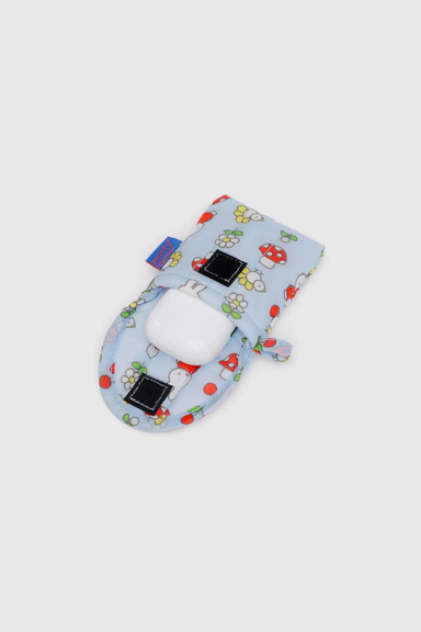 Baggu x Miffy Puffy Earbuds Case 