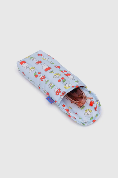 Baggu x Miffy Puffy Glasses Sleeve