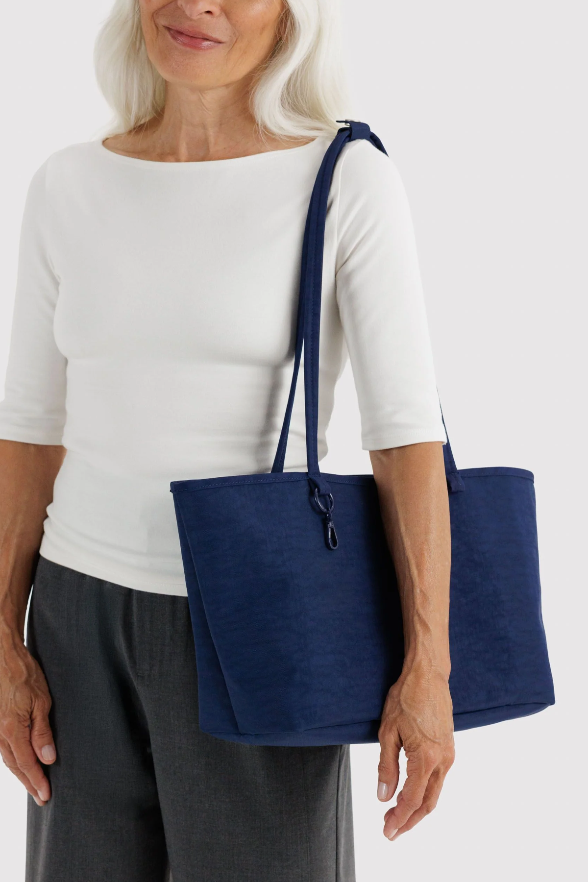 Women's Baggu Medium Nylon Reversible Tote