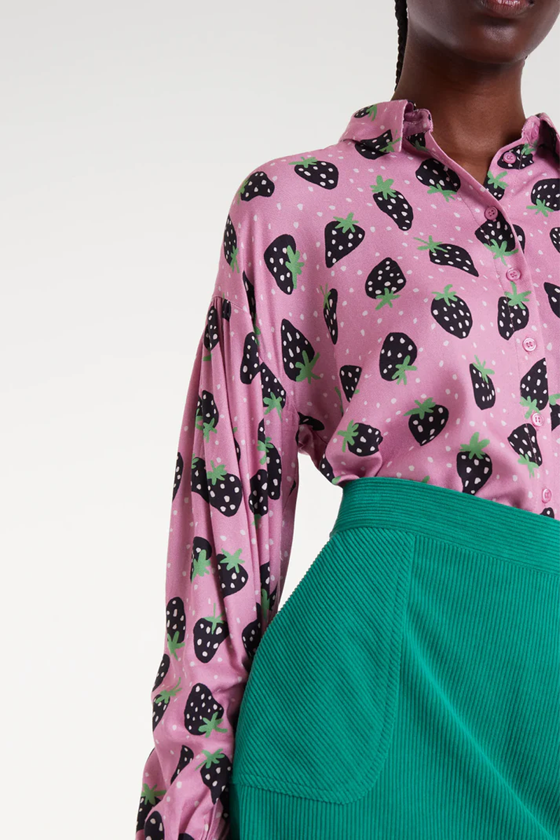 Women's Compania Fantastica Morango Shirt