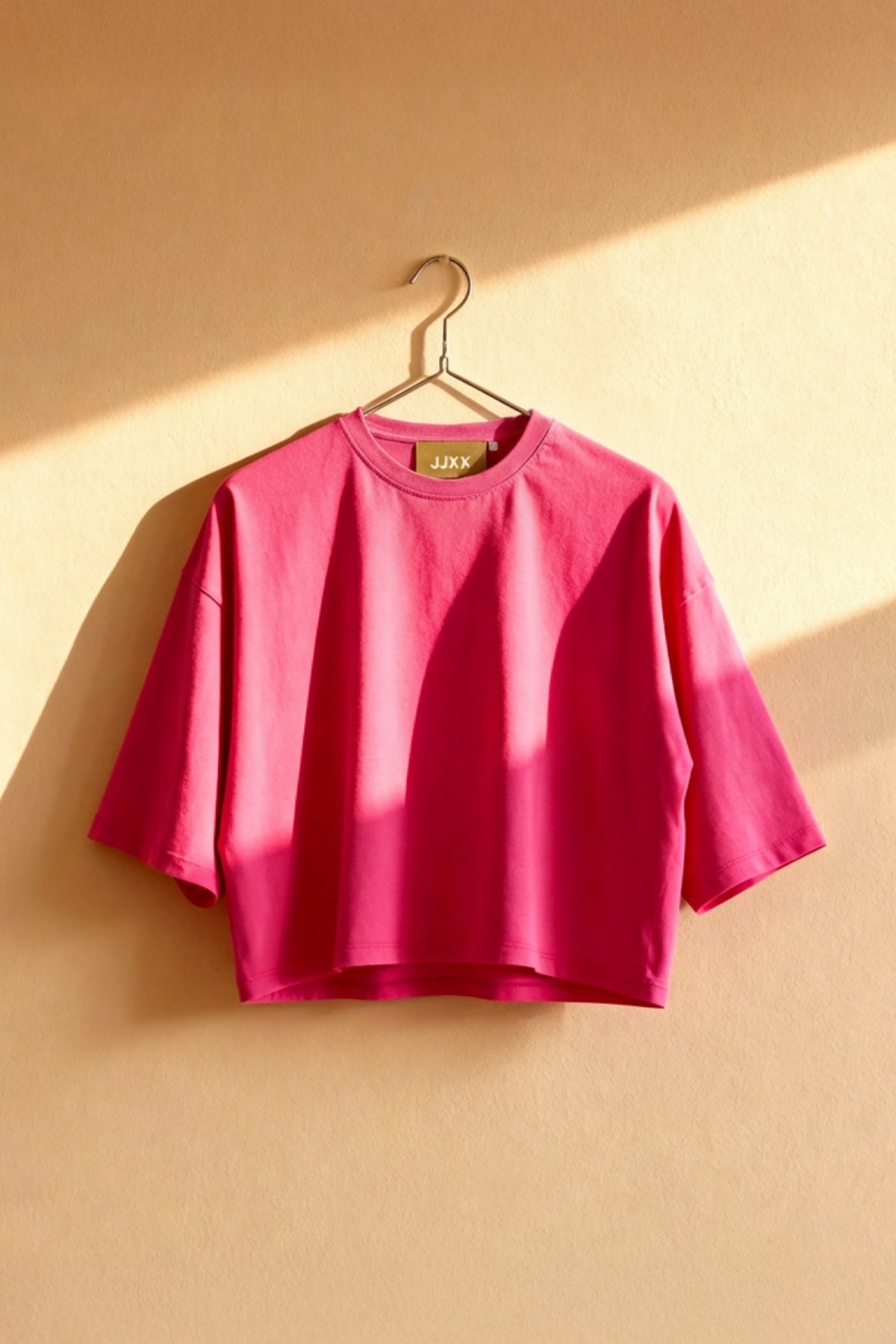 Women's JJXX Andrea Washed Boxy Crop Tee in Fiji Flower