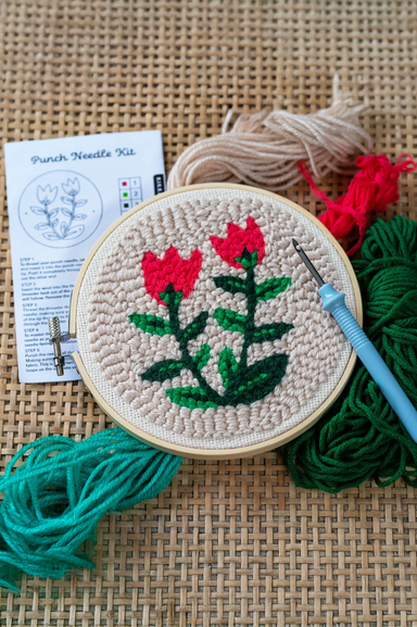 Kikkerland Tulips Punch Needle Kit
