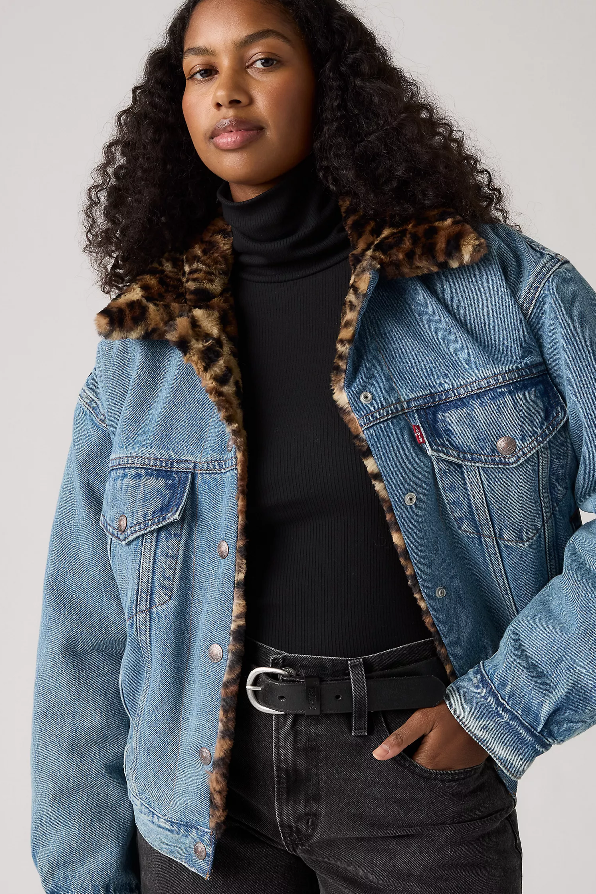 Women's Levi's 90's Fur Trucker in Dolly Day