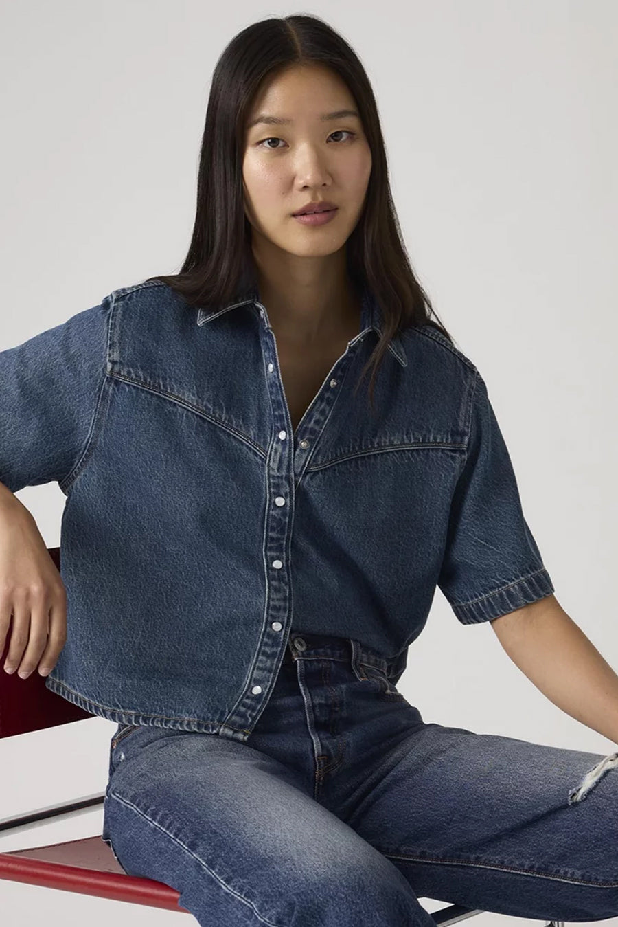 Women's Levi's Logan SS Denim Shirt in Tinted Times