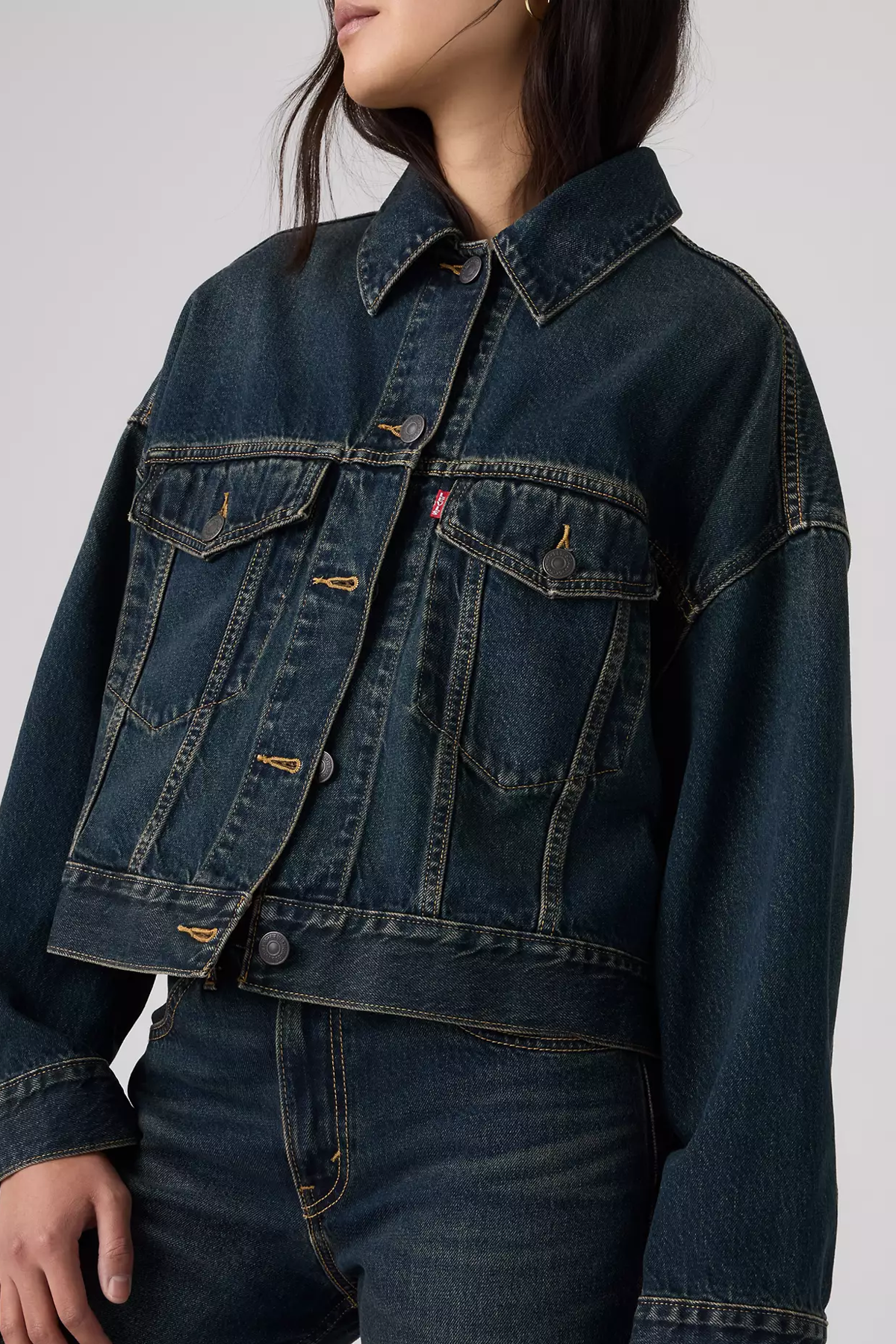Women's Levi's Loose Crop Trucker in High Vibration