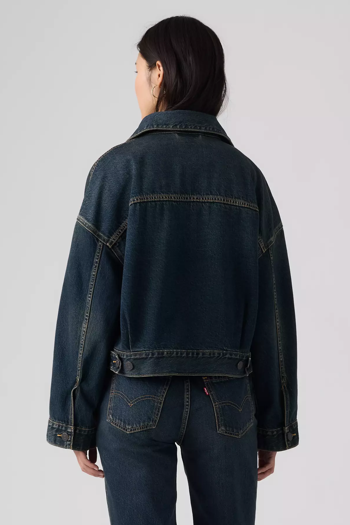 Women's Levi's Loose Crop Trucker in High Vibration