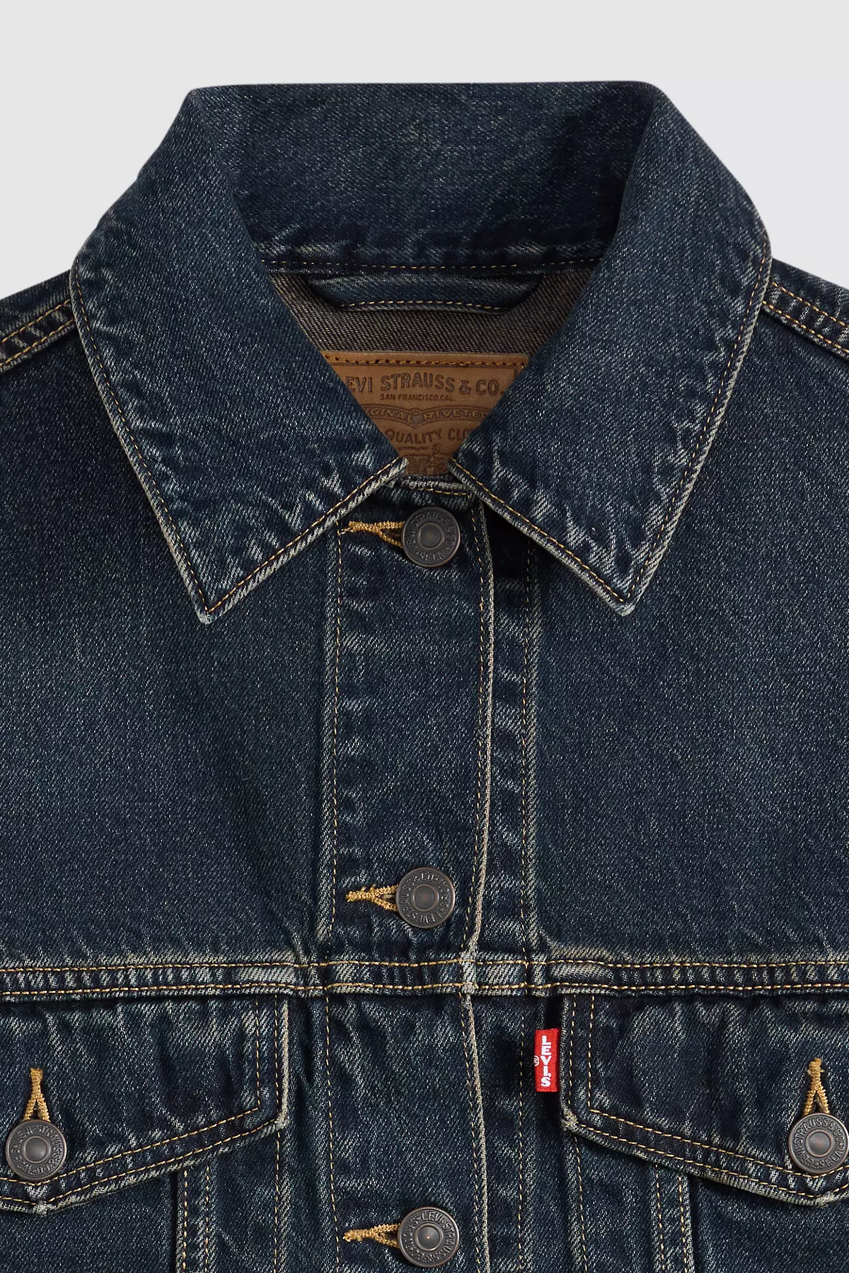 Women's Levi's Loose Crop Trucker in High Vibration