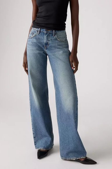 Women's Levi's Low Loose in Rescued City