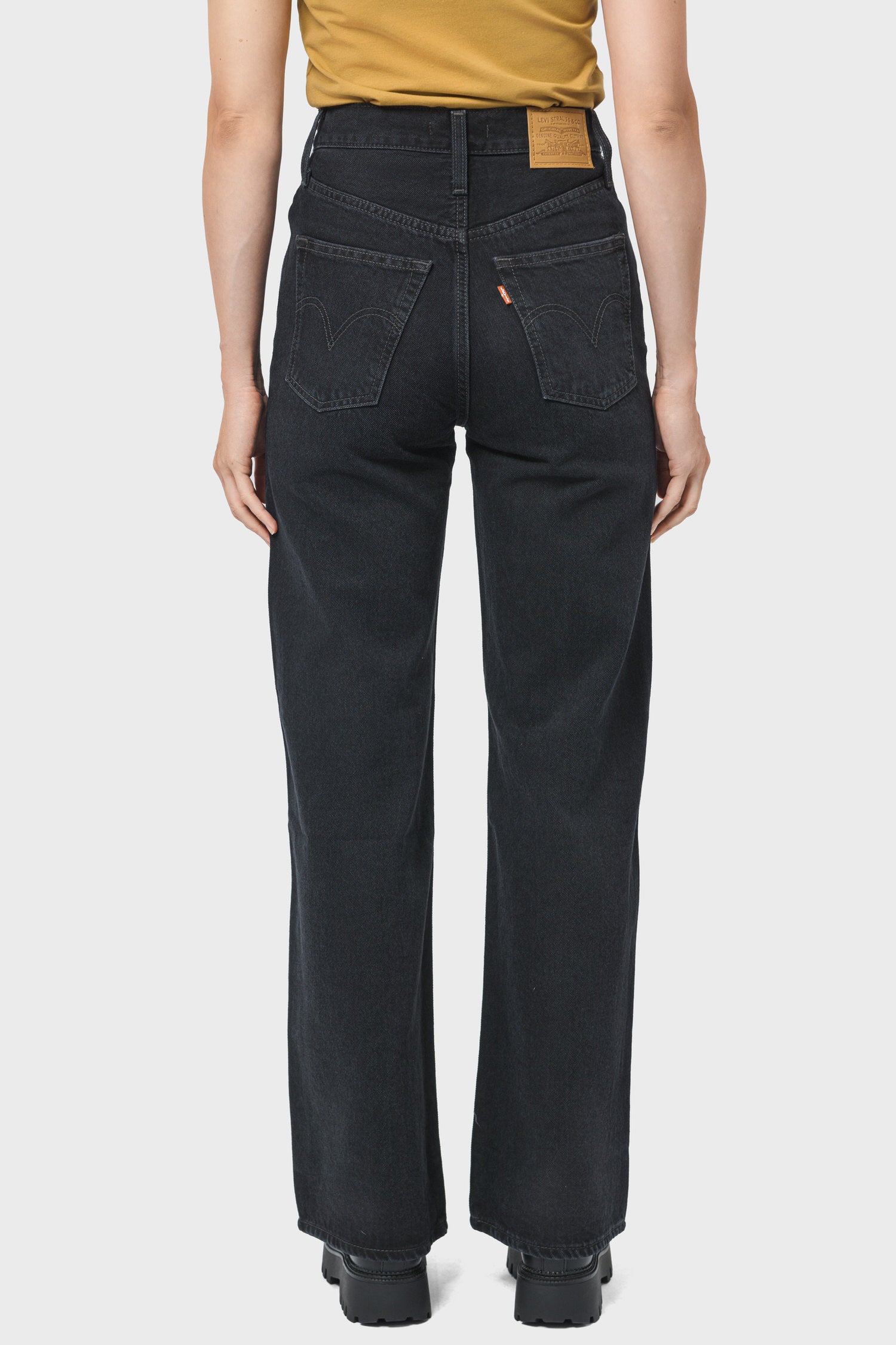 Women's Levi's Ribcage Wide Leg in Rosie Posie