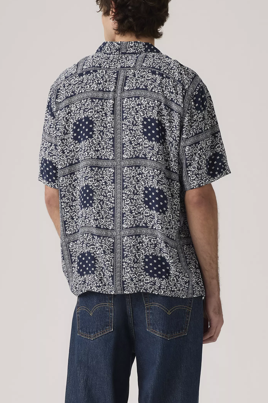 Men's Levi's SS Classic Camper in Valentin Bandana