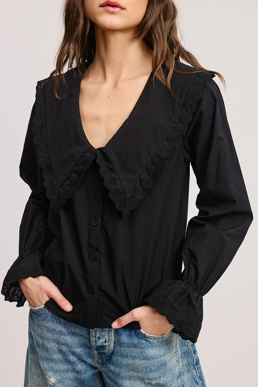 Women's Oversize Bib Collar Blouse in Black