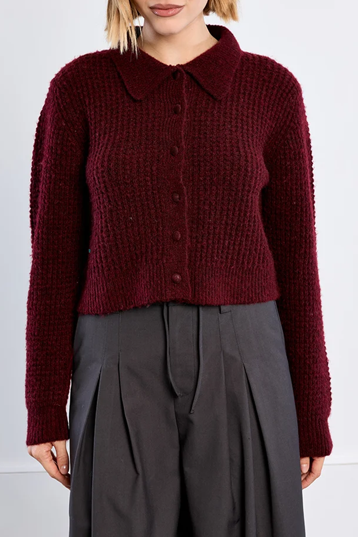 Women's Molly Bracken Collared Cardigan in Bordeaux