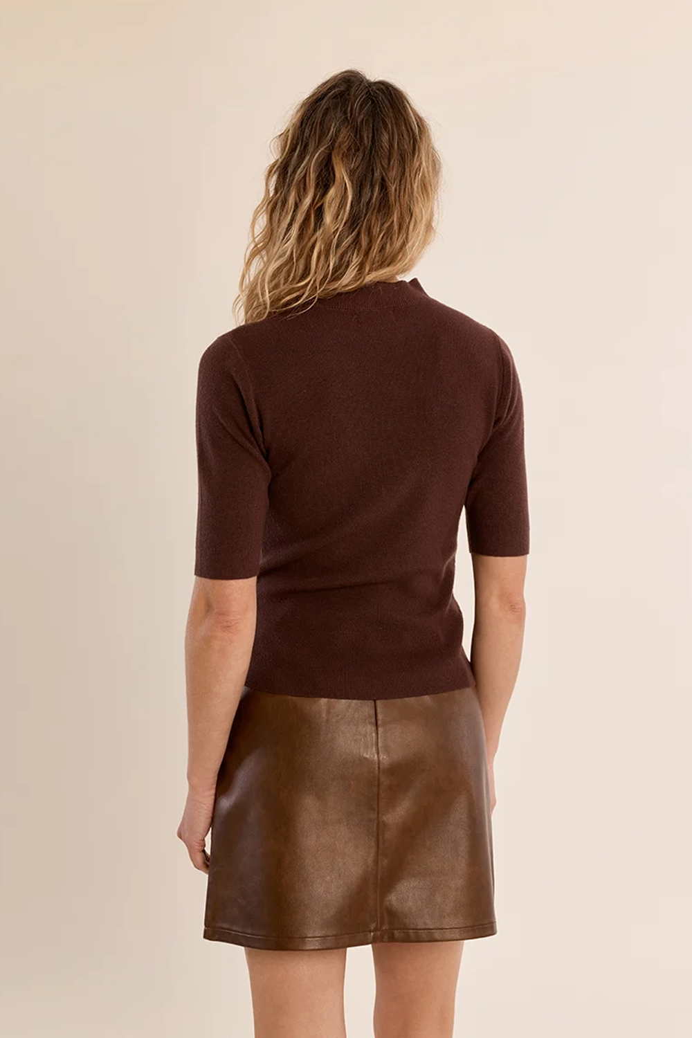 Women's Molly Bracken High Neck SS Knit in Chocolate