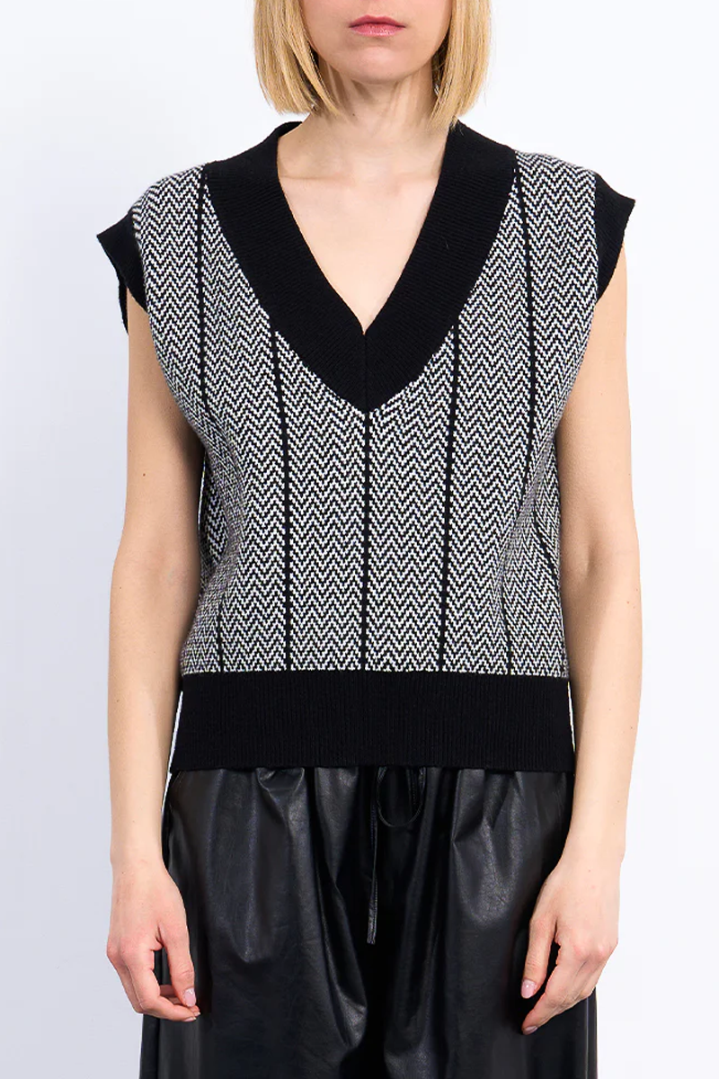 Women's Molly Bracken Herringbone Vest in Black