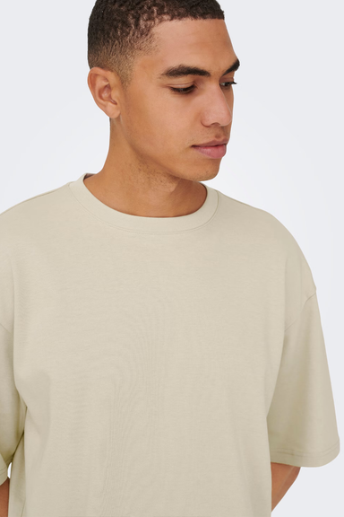 Men's Only & Sons Caspian Airflex S/S Tee in Silver Lining