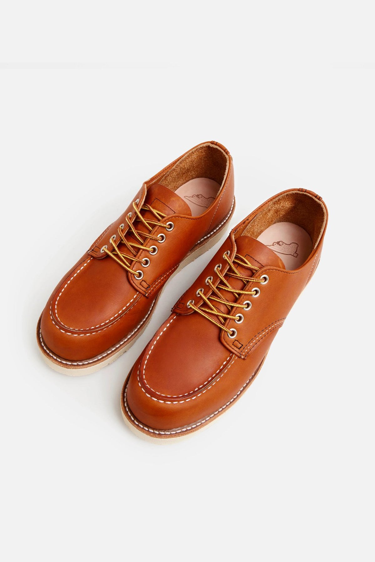 Men's Red Wing Heritage Shop Moc Oxford in Oro Legacy