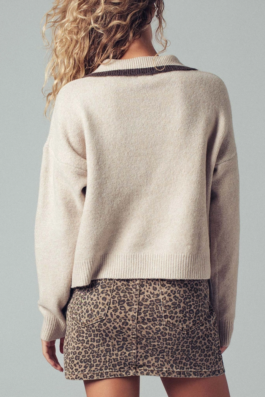 Women's Horse Motif Pullover Sweater