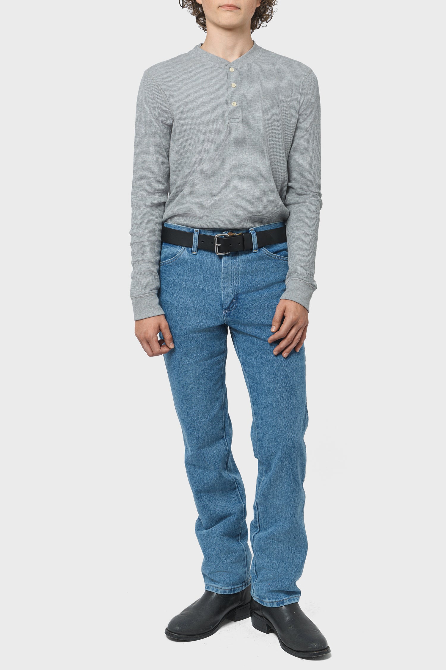 Men's Wrangler Cowboy Cut Slim Fit Jean in Antique Wash