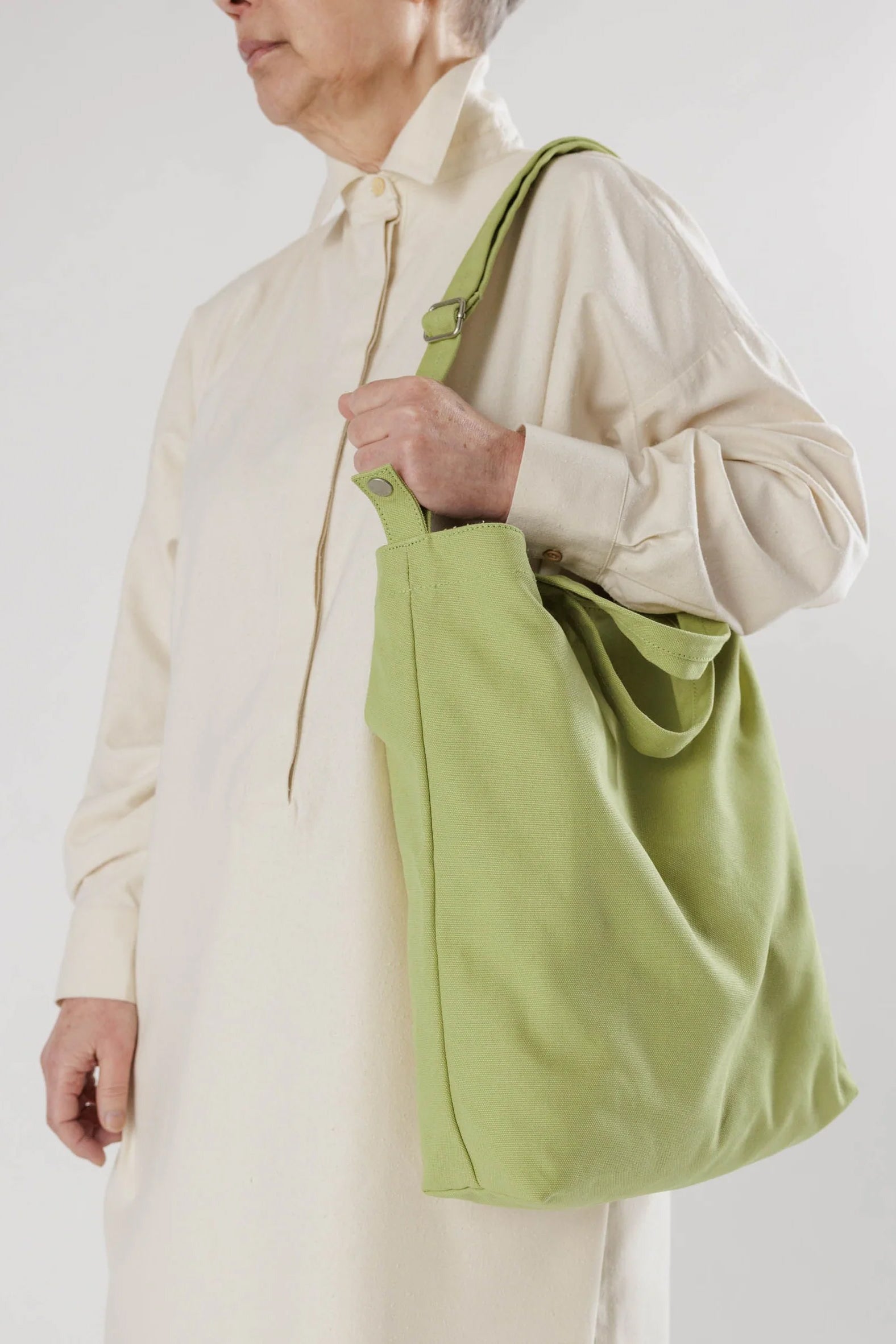 Canvas Duck Bag in Pistachio