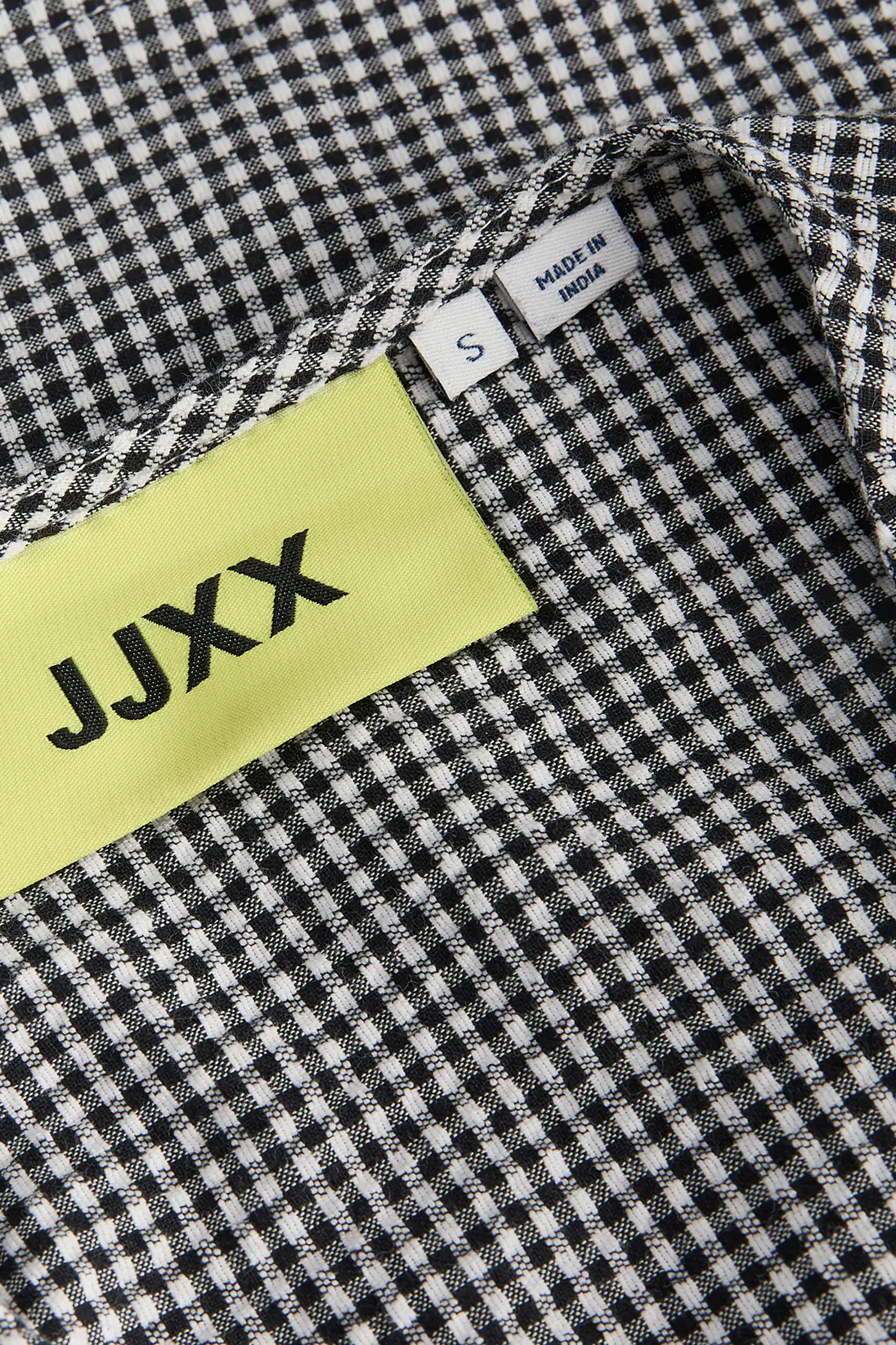 Zoe Seersucker LS Tie Shirt