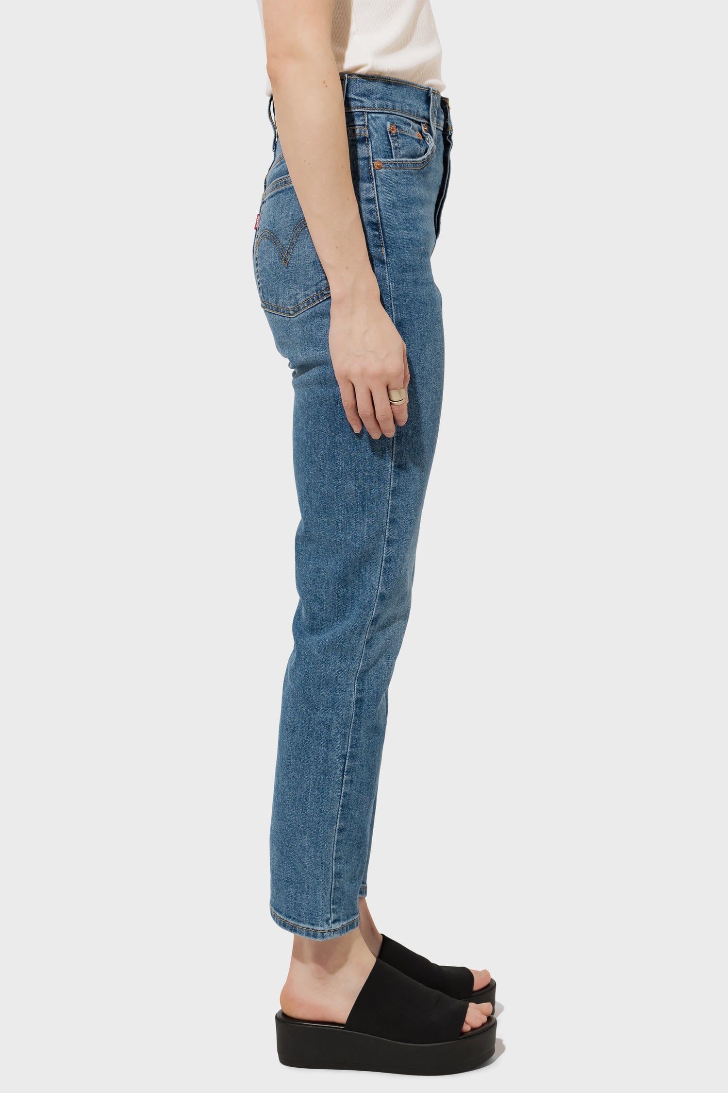 Women's Levi's Wedgie Straight Fit in Love in the Mist